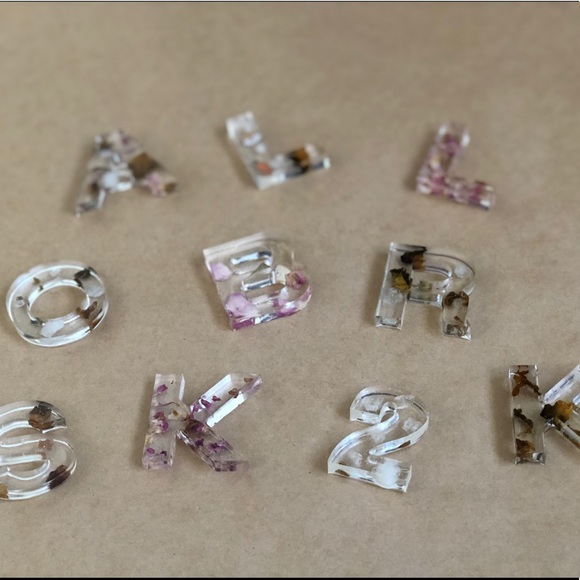 Resin Letters - Picture 2 of 6